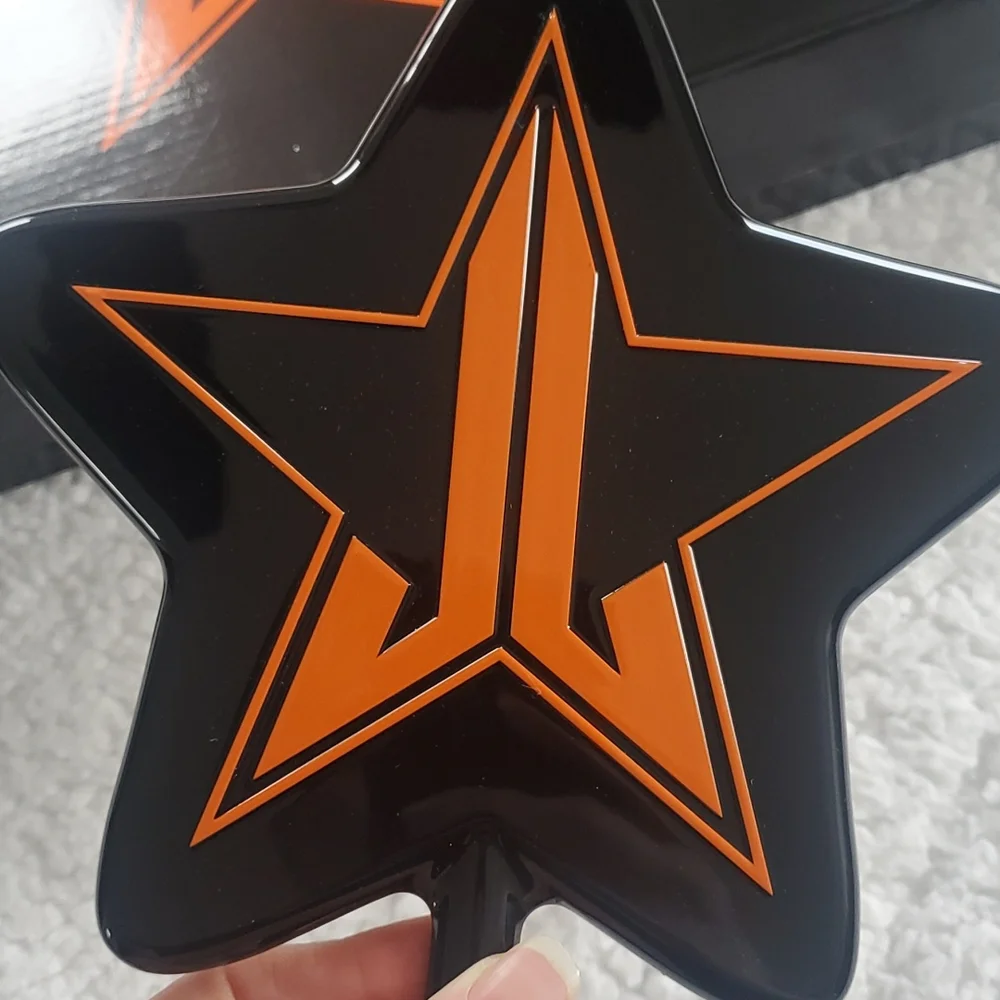 Jeffree Star Limited Edition Black Star Hand Mirror - Picture 5 of 11
